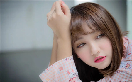 ysl千人千色t9t9t9t9免登录版：是一款精选人气影视无需付费的app！