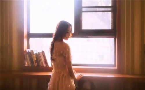 草莓丝瓜榴莲秋葵污扫码下载完整版：是一款不负好时光的热门观影app！